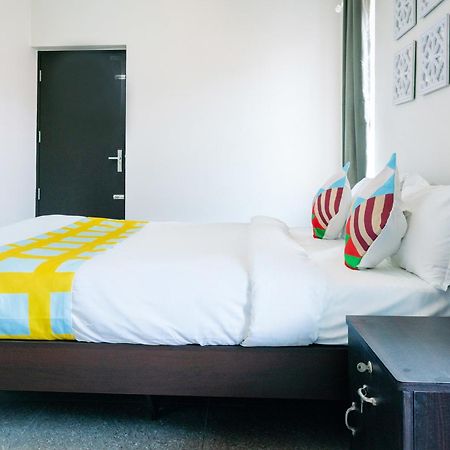 Super Hotel O Elegant Kings Park Residency Tripunithura Buitenkant foto