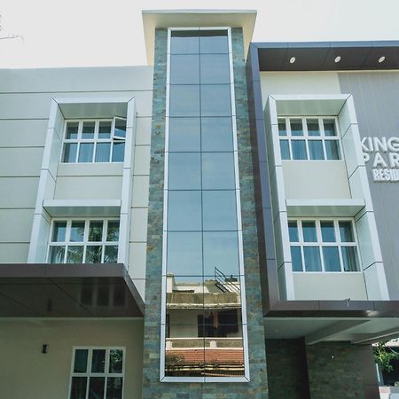 Super Hotel O Elegant Kings Park Residency Tripunithura Buitenkant foto